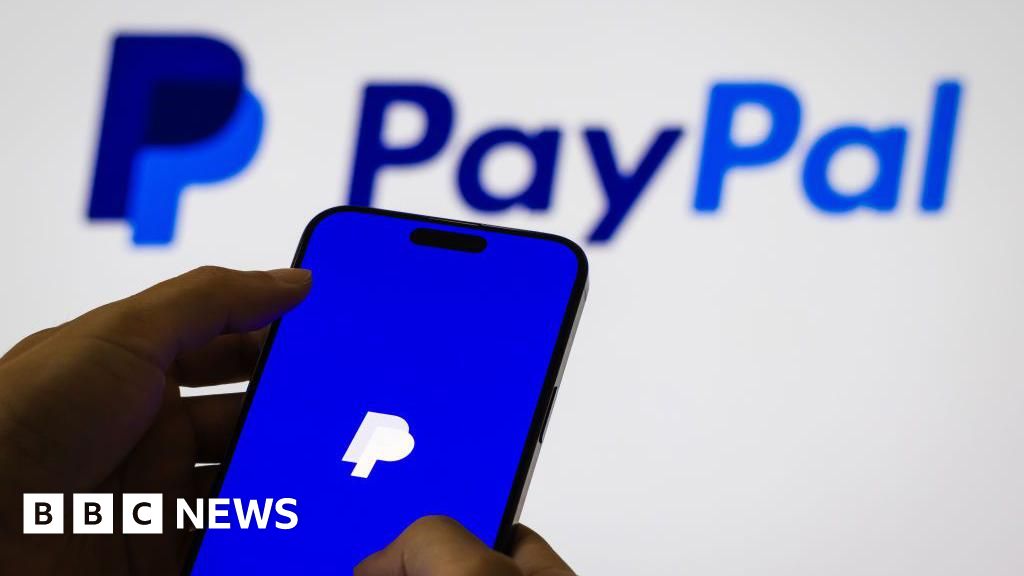 PayPal down: Thousands of customers report brief outage